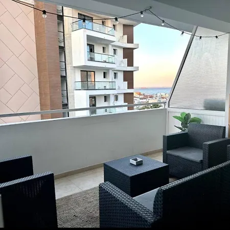 Appartamento 2br Seaview In Prime Location 1 Min From Sea *