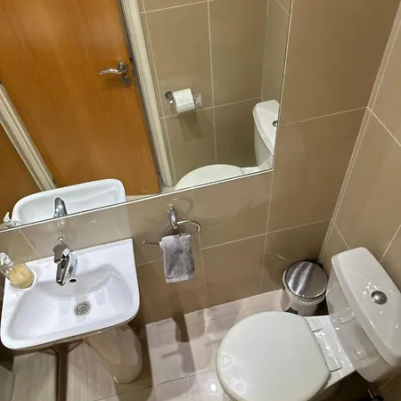 2br Seaview In Prime Location 1 Min From Sea Larnaca