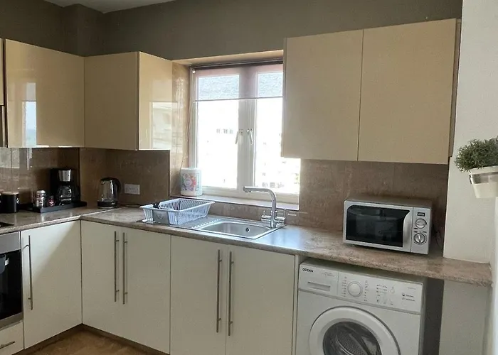 2br Seaview In Prime Location 1 Min From Sea Daire Larnaca