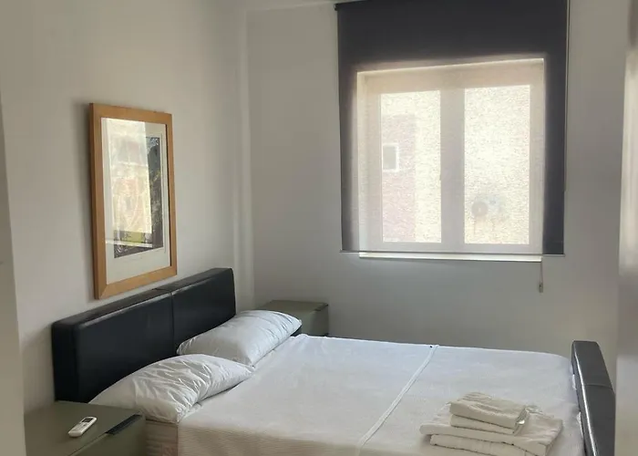 2br Seaview In Prime Location 1 Min From Sea ラルナカ